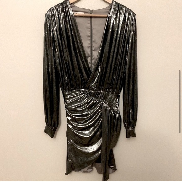 🔥 House of CB Silver Metallic Mini Dress US L - Picture 2 of 11